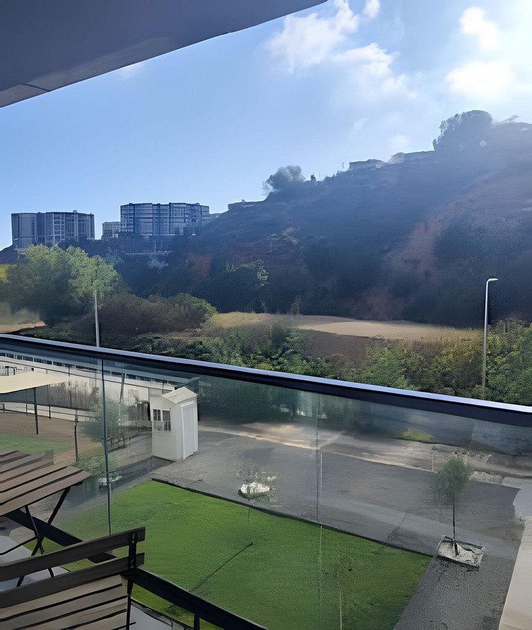 124,Estudio amplio con vista