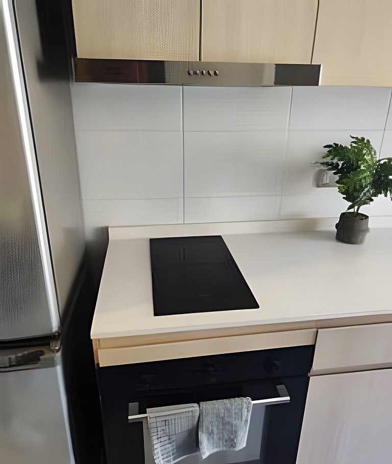 123,Estudio XL con Terraza y Vista