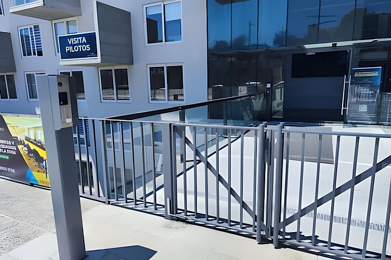 123,Estudio XL con Terraza y Vista