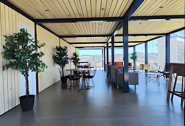 123,Estudio XL con Terraza y Vista