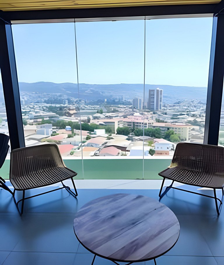 123,Estudio XL con Terraza y Vista