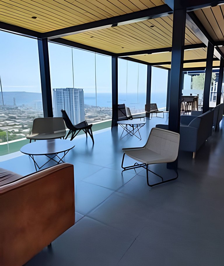 123,Estudio XL con Terraza y Vista