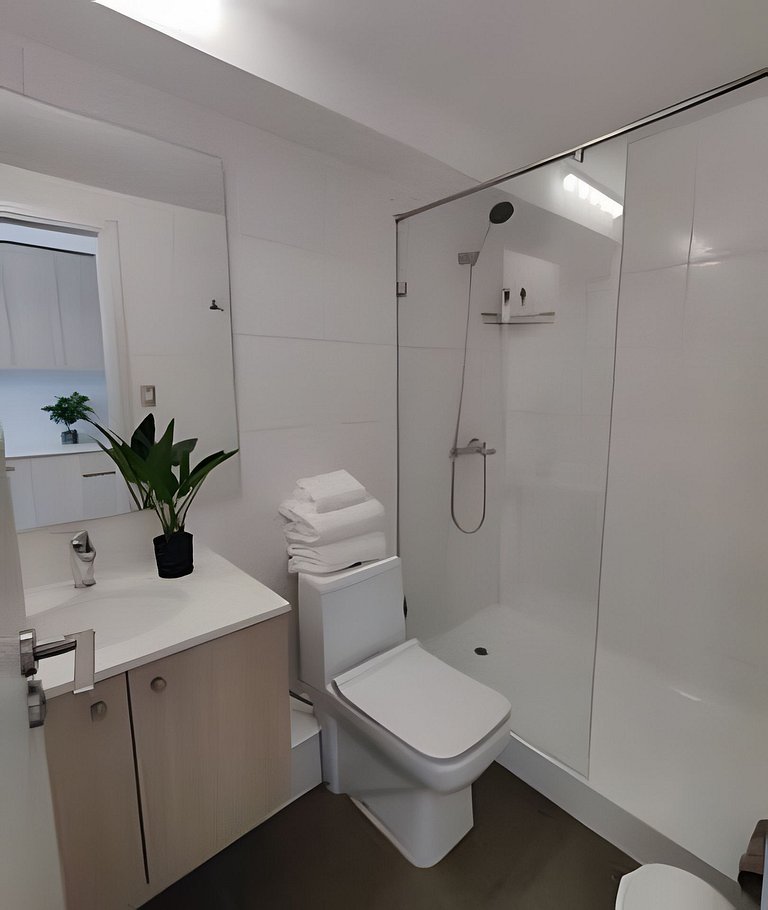 123,Estudio XL con Terraza y Vista